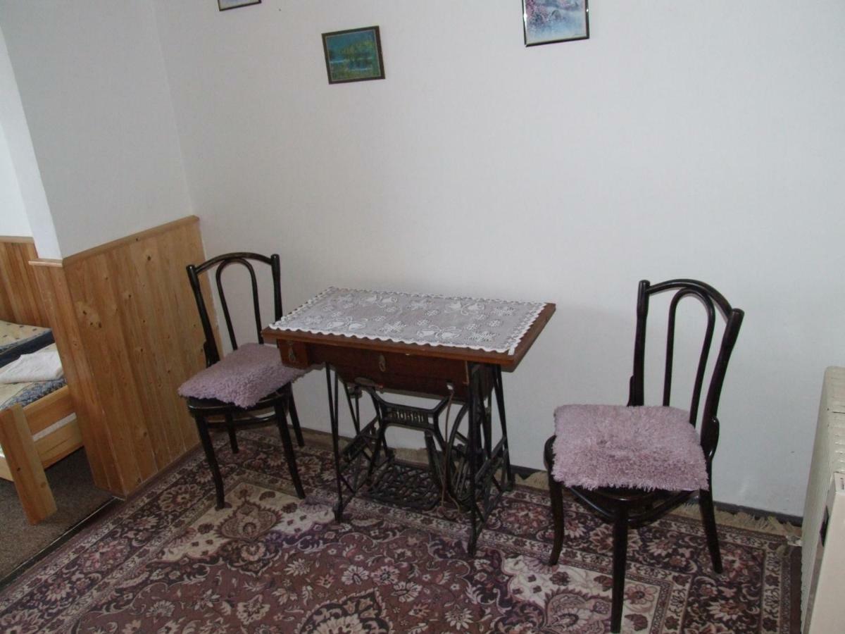 Hostinec Na Návsi Javorník Exterior foto